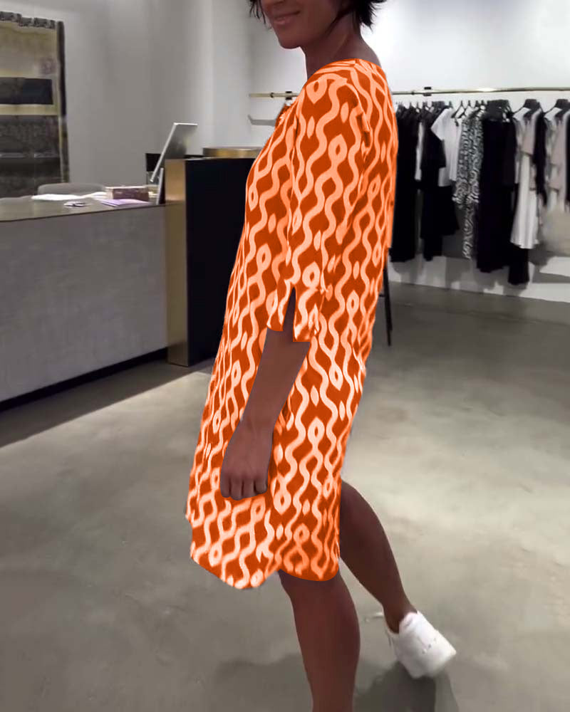 Sukienka Stojący Kołnierz Średnia Długość Wzorzysta