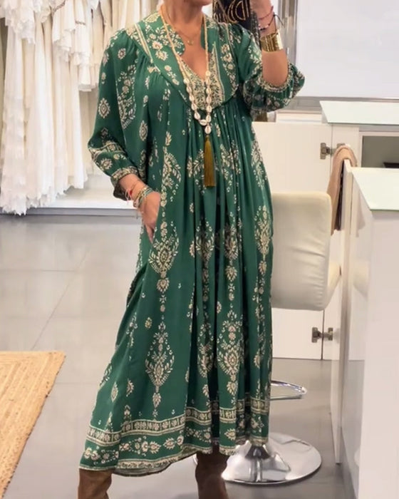 Sukienka casualowa z nadrukiem i luźnymi kieszeniami