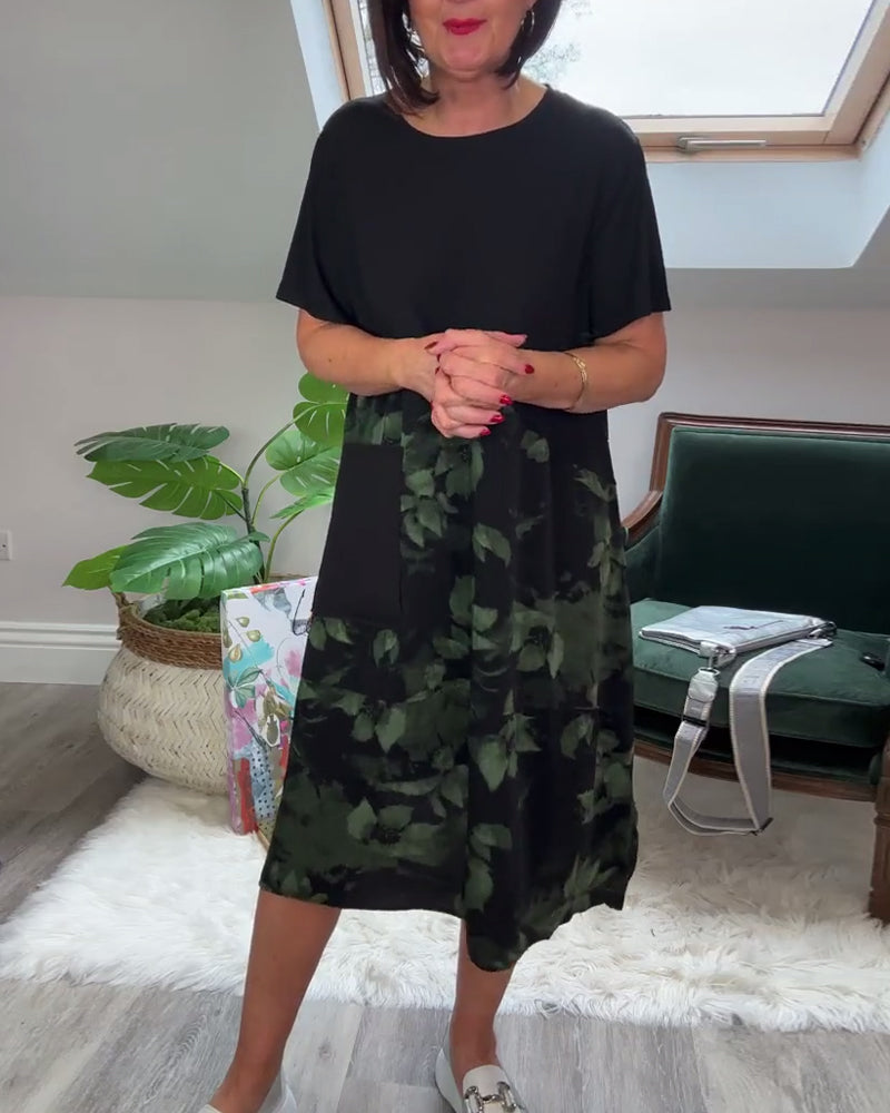 Sukienka z okrągłym dekoltem i kwiatowym nadrukiem oraz patchworkiem