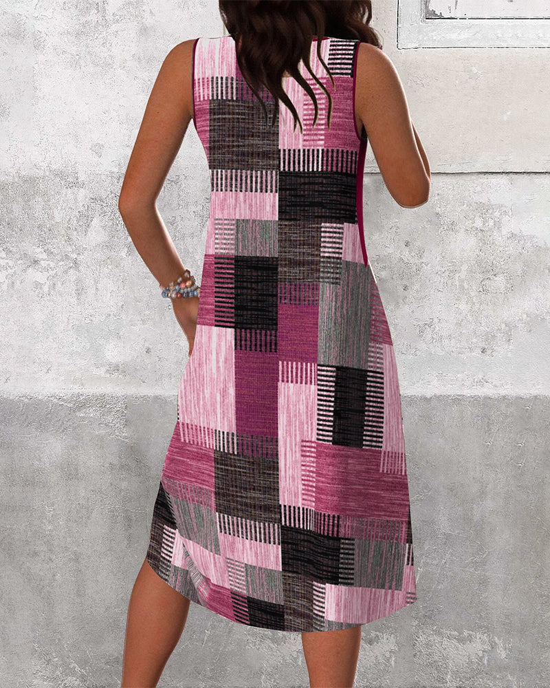 Sukienka Bez Rękawów Dekolt w Serek Kontrastowa