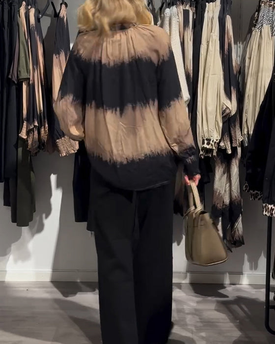 Bluzka vintage z blokami kolorów i dekoltem w serek