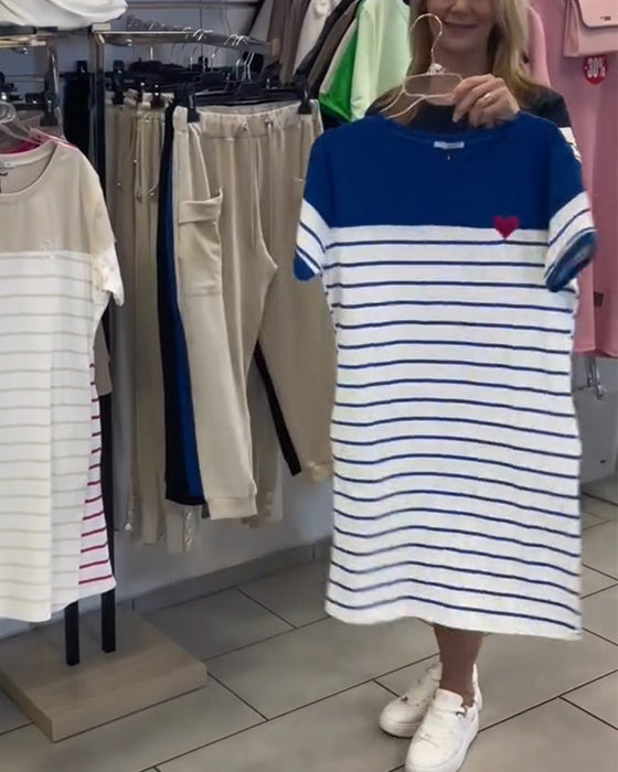 Sukienka Okrągły Dekolt Casual W Paski