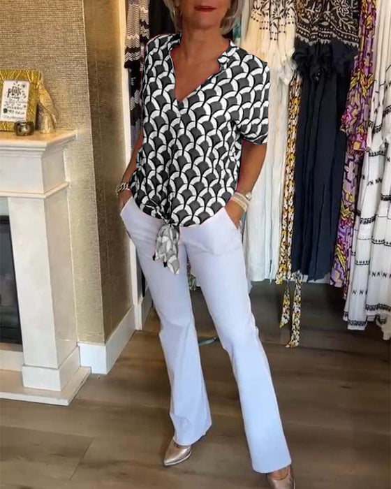 Bluzka z krótkim rękawem i dekoltem w kształcie litery V