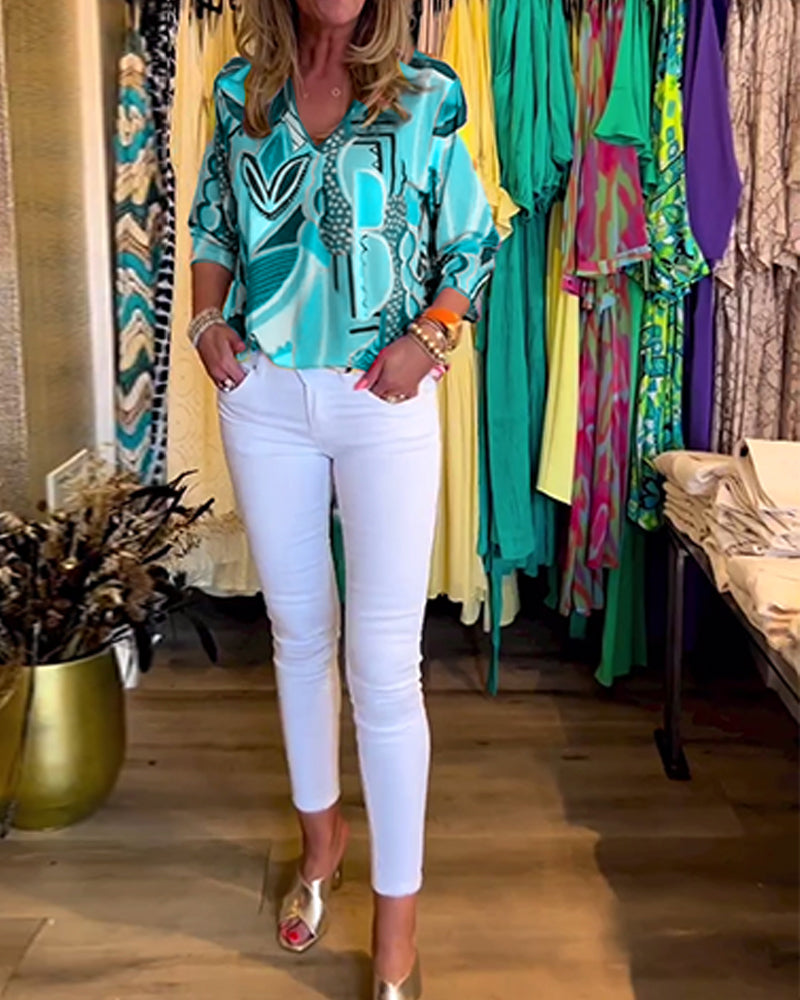 Luźna bluzka z nadrukiem z długim rękawem