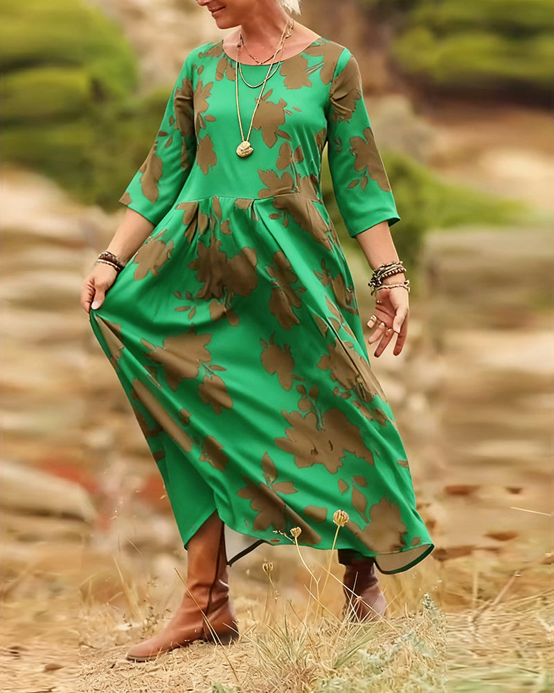 Sukienka w stylu retro z nadrukiem