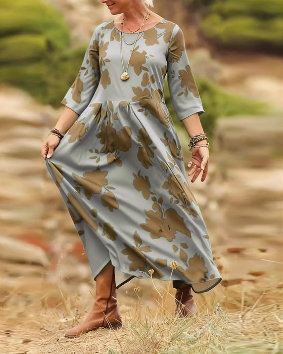 Sukienka w stylu retro z nadrukiem