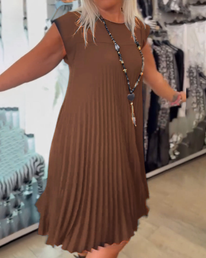 Sukienka plisowana na co dzień z okrągłym dekoltem i jednolitym kolorem