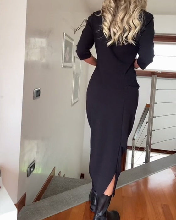 Sukienka plisowana z okrągłym dekoltem i jednolitym kolorze