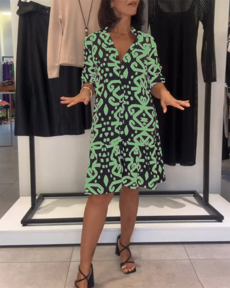 Sukienka Dekolt W Serek Elegancka Nadruk