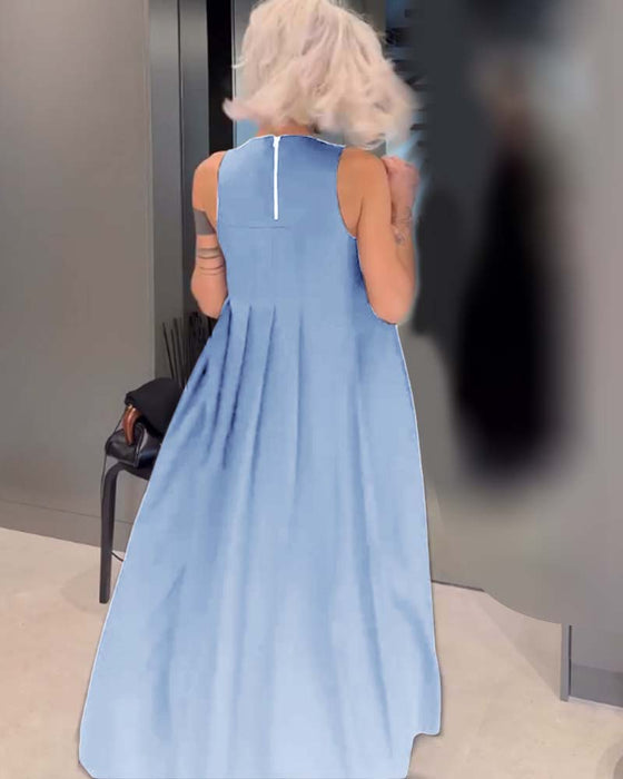 Elegancka sukienka typu tank w jednolitym kolorze z zakładką