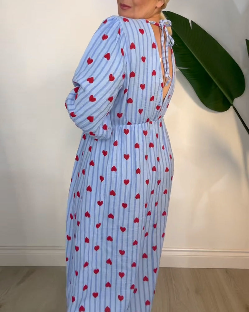 Sukienka Elegancka Dekolt W Serek Wzór W Serca