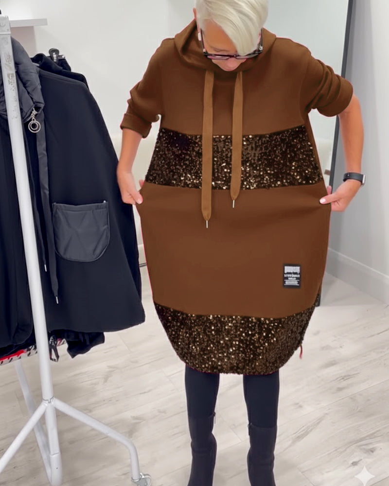 Sukienka Z Kapturem I Modnym Patchworkiem