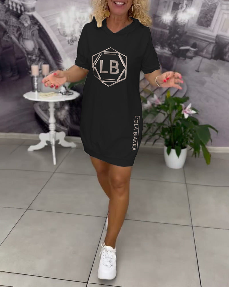 Sukienka Z Kapturem Nadruk Napis Sportowa