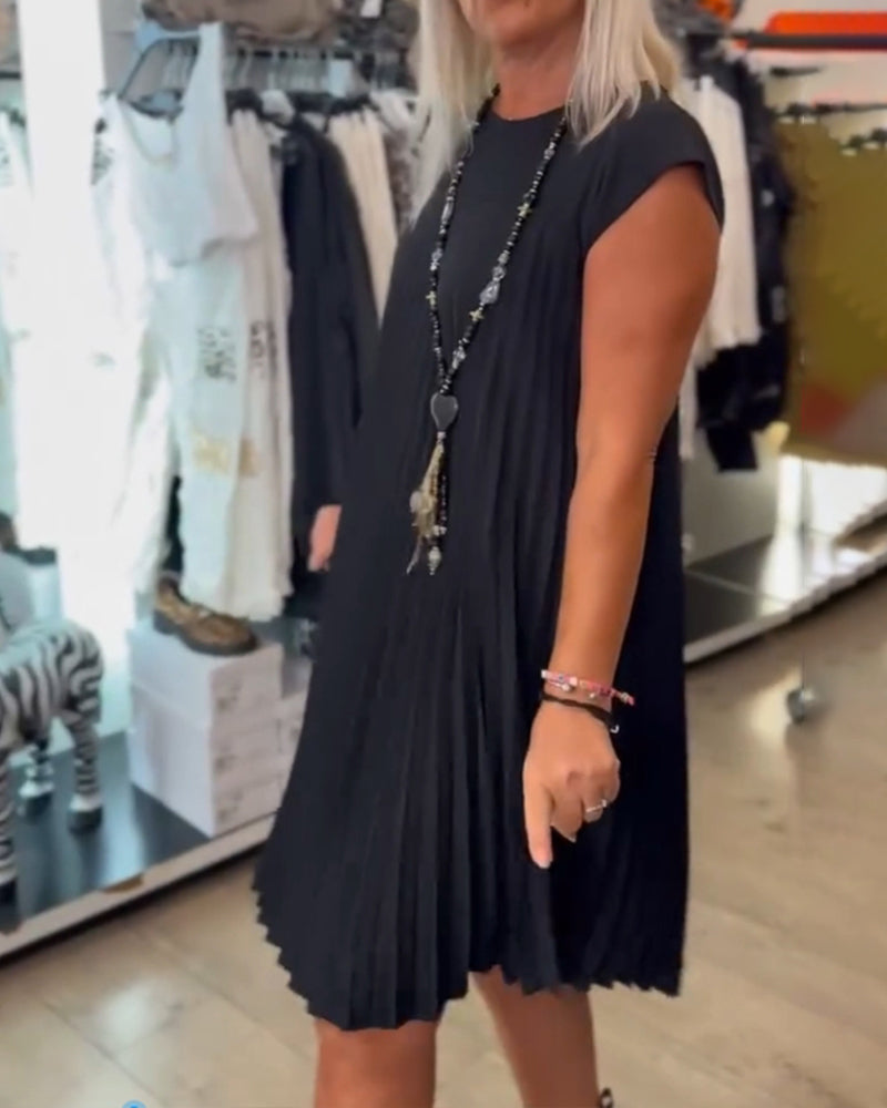 Sukienka plisowana na co dzień z okrągłym dekoltem i jednolitym kolorem