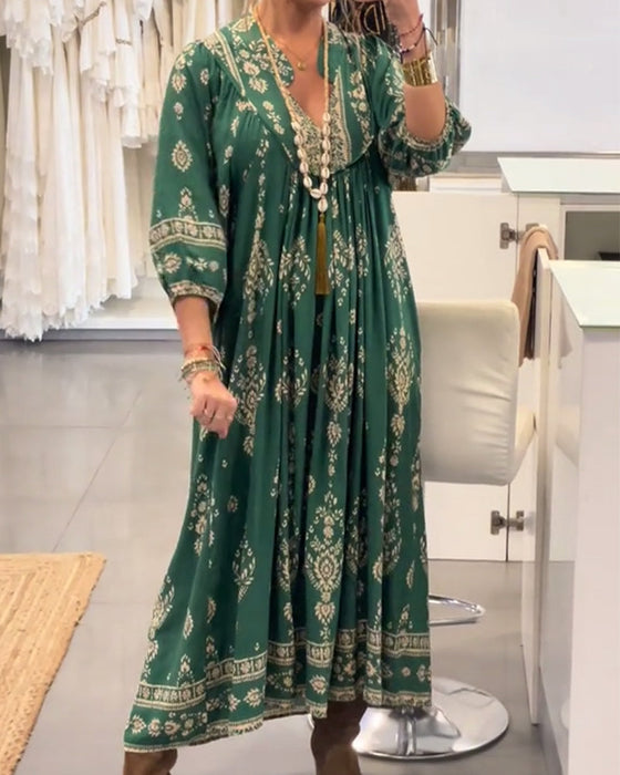 Sukienka casualowa z nadrukiem i luźnymi kieszeniami