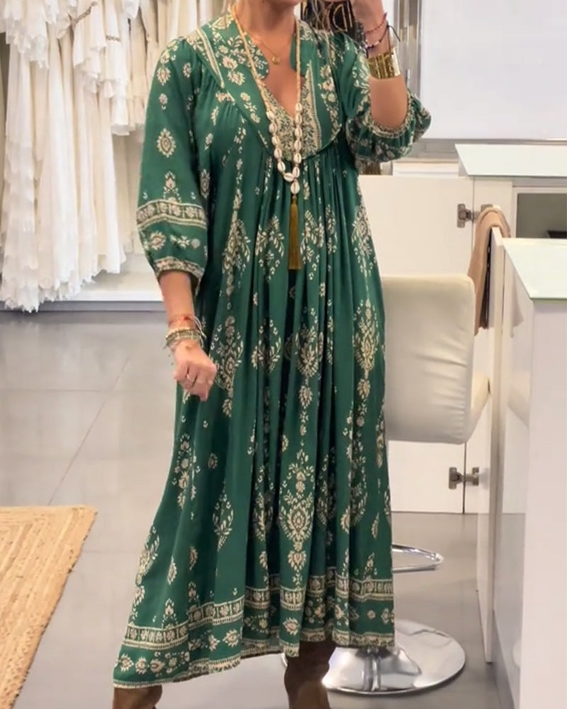 Sukienka casualowa z nadrukiem i luźnymi kieszeniami