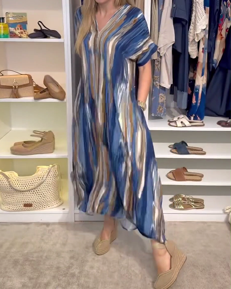 Sukienka swobodna luźna z dekoltem w serek