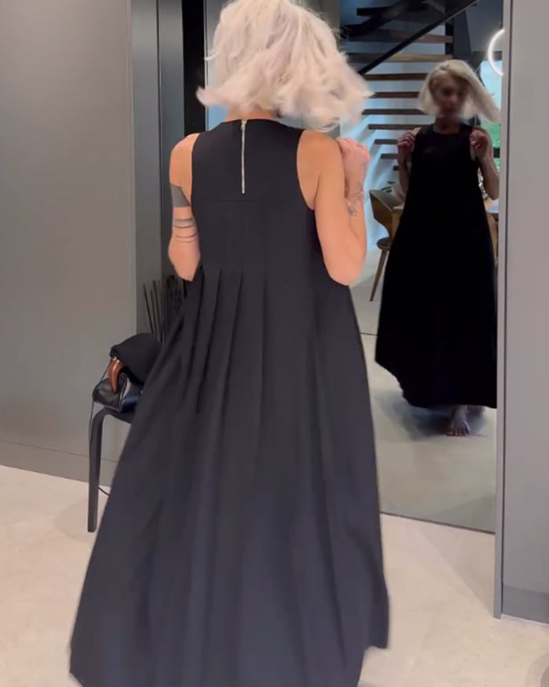 Elegancka sukienka typu tank w jednolitym kolorze z zakładką