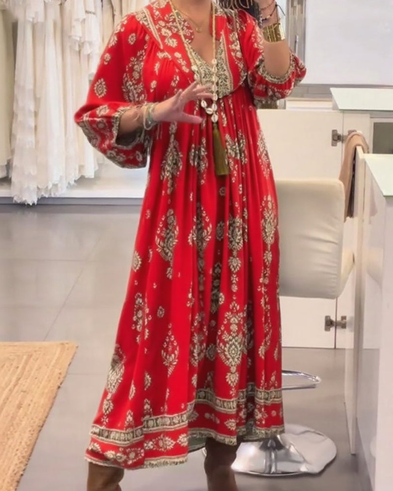 Sukienka casualowa z nadrukiem i luźnymi kieszeniami