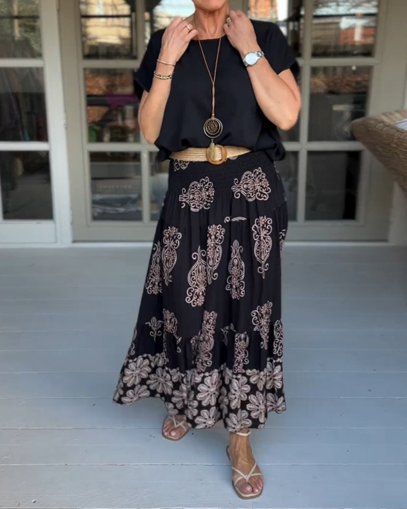 Luźna koszulka w jednolitym kolorze z okrągłym dekoltem