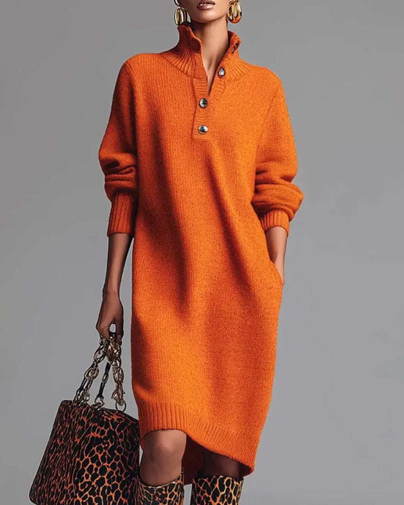 Jednokolorowa Sukienka Z Guzikami I Wysoką Szyją