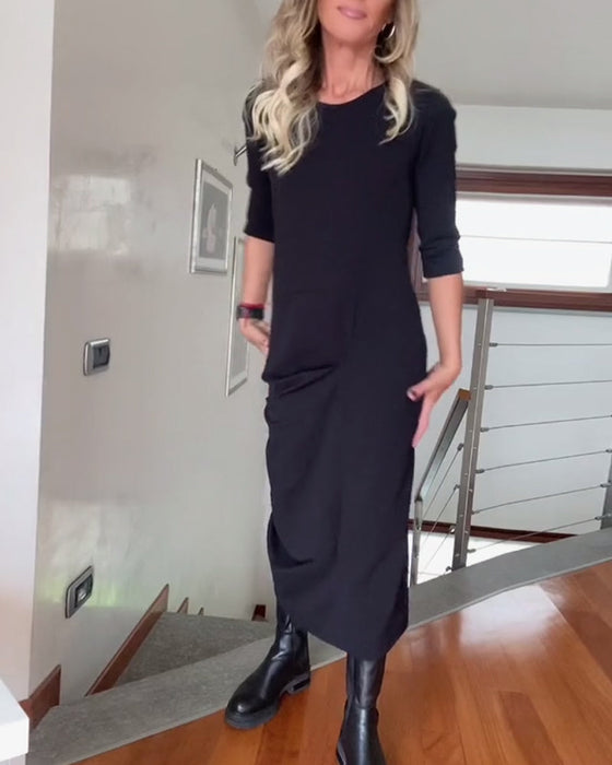 Sukienka plisowana z okrągłym dekoltem i jednolitym kolorze