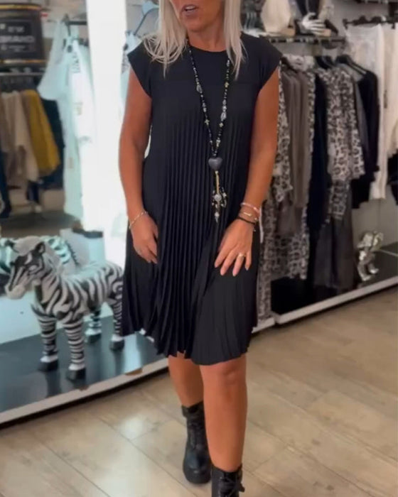 Sukienka plisowana na co dzień z okrągłym dekoltem i jednolitym kolorem