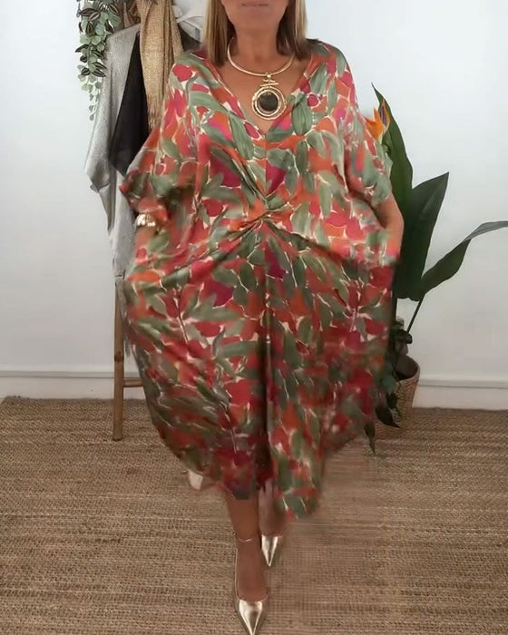 Sukienka Z Dekoltem W Serek I Skręcanym Wzorem