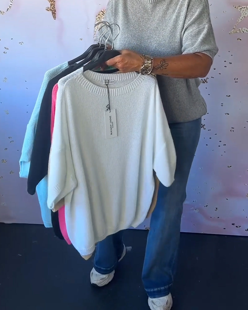 Luźny jednokolorowy swobodny sweter z okrągłym dekoltem