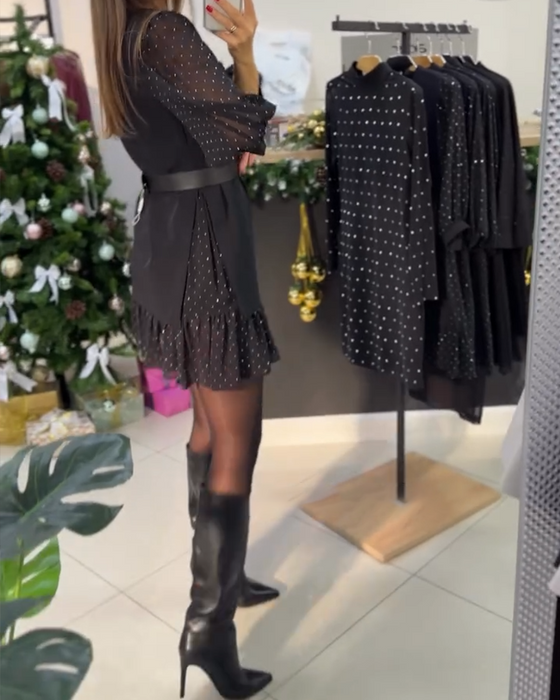 Stylowa Sukienka Z Dekoltem W Serek I Wzorem Patchwork