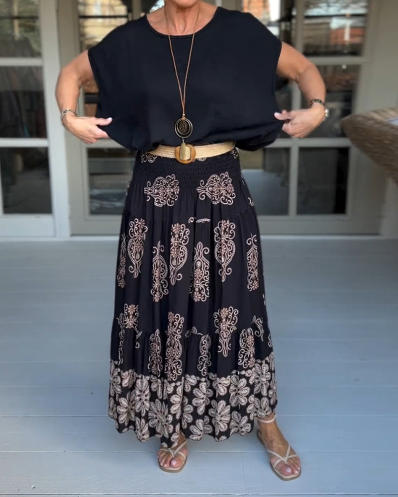 Luźna koszulka w jednolitym kolorze z okrągłym dekoltem