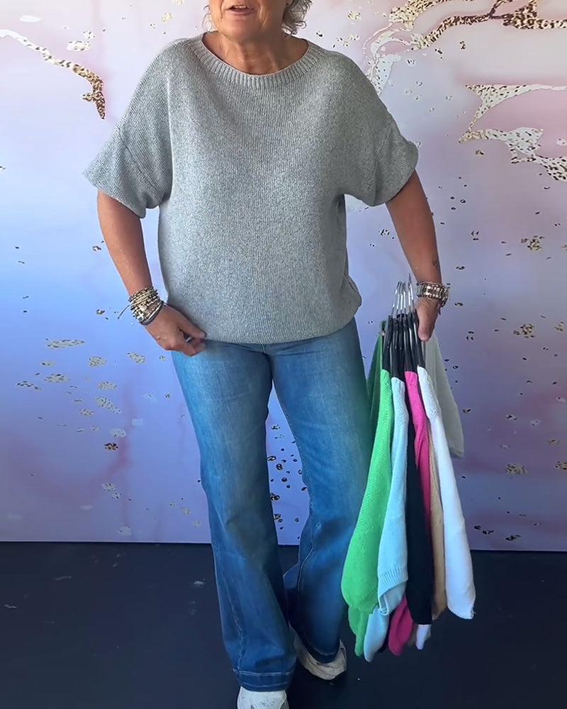 Luźny jednokolorowy swobodny sweter z okrągłym dekoltem