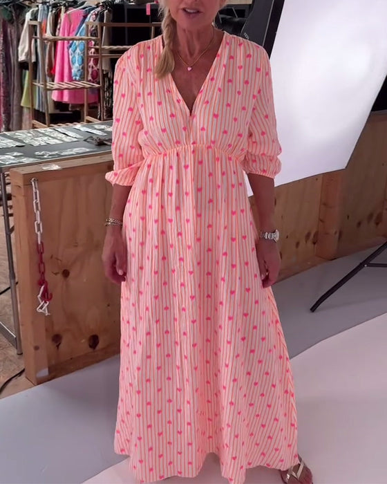 Sukienka Elegancka Dekolt W Serek Wzór W Serca