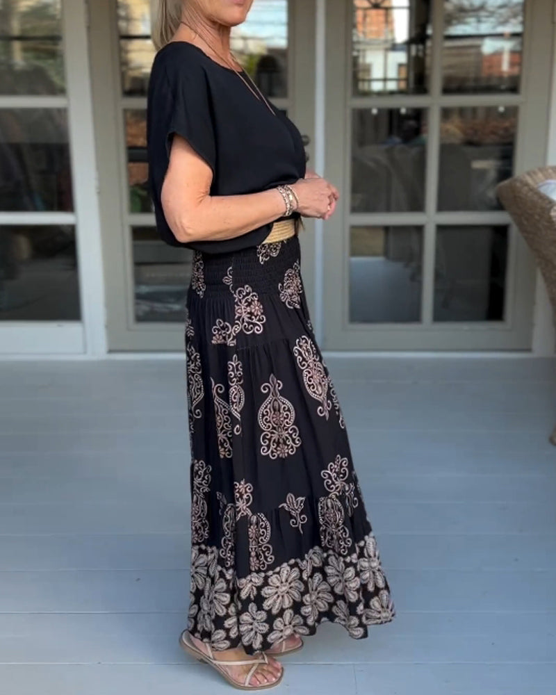 Luźna koszulka w jednolitym kolorze z okrągłym dekoltem