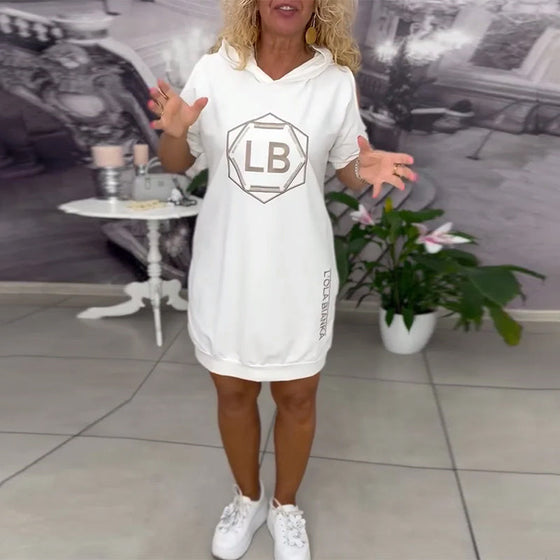 Sukienka Z Kapturem Nadruk Napis Sportowa