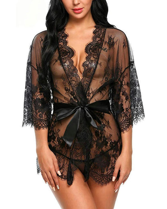 Elegancka koronkowa piżama w jednolitym kolorze