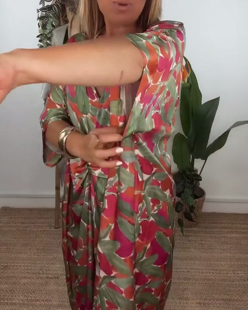 Sukienka Z Dekoltem W Serek I Skręcanym Wzorem