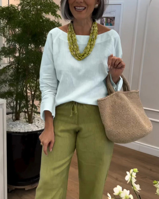 Prosty Top z Okrągłym Wypełnieniem, Jednokolorowym Kolorem i Długimi Rękawami